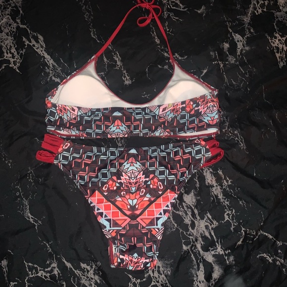 Bikini Set - Picture 2 of 2